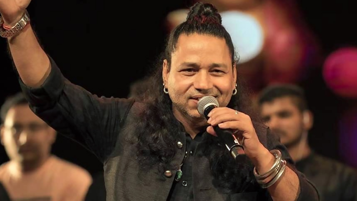 "Bottle Thrown At Singer Kailash Kher During Karnataka Show"