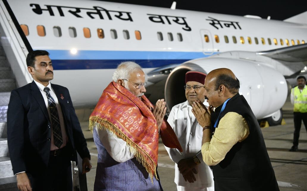 Aero India 2023: Prime Minister Narendra Modi Arrives in Bengaluru