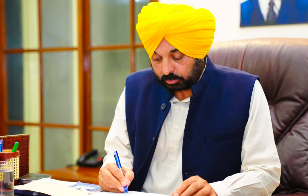 Punjab becomes first state to introduce unique colour-coded stamp papers for investors