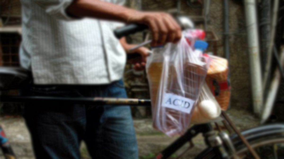 Karnataka Govt Plans Ban on Over-the-Counter Acid Sales