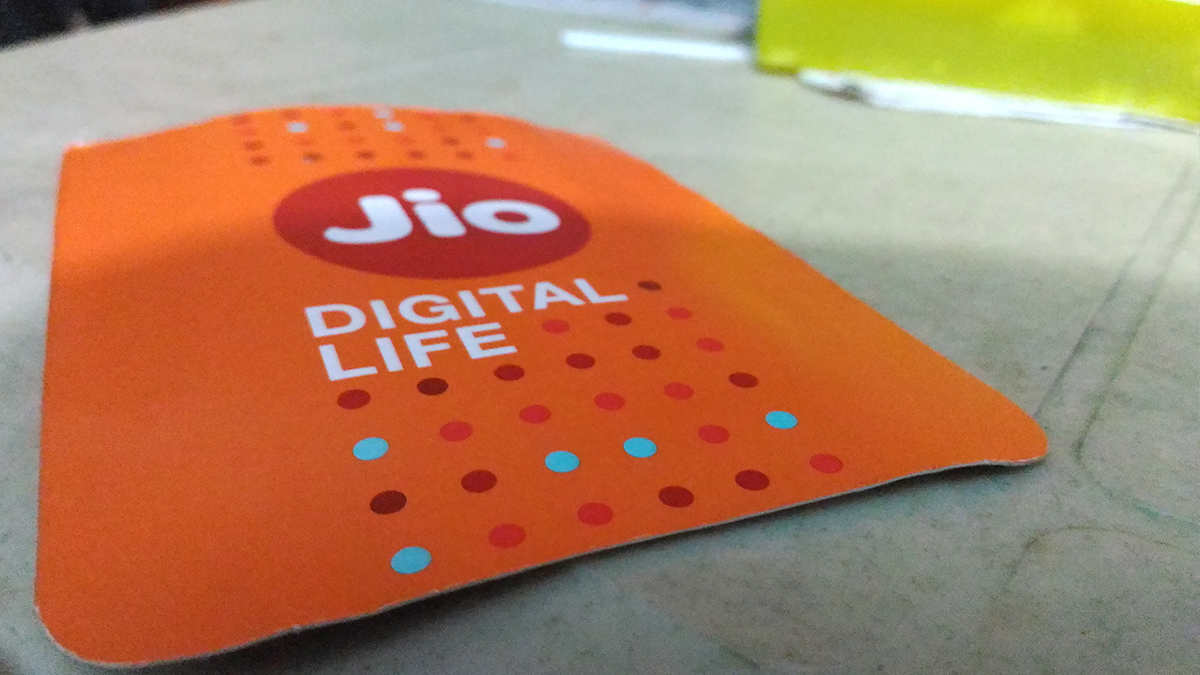 Reliance Jio Prepaid and Postpaid Plan Prices Hiked by 12-25 Percent